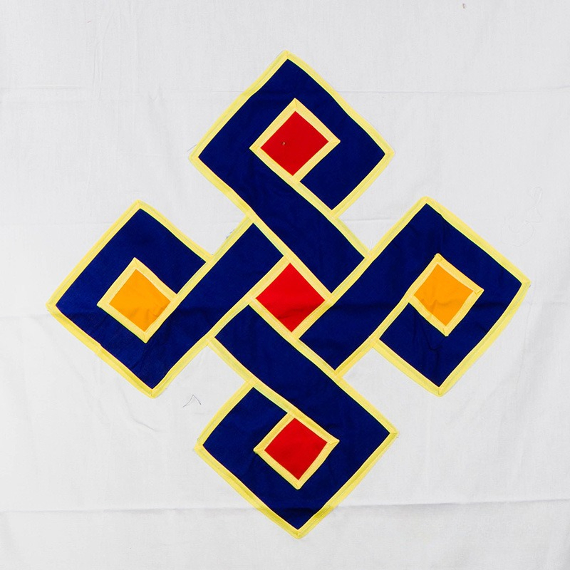 Tibetisch-buddhistischer Türvo – Embroidery Knot Bewertung und Preis