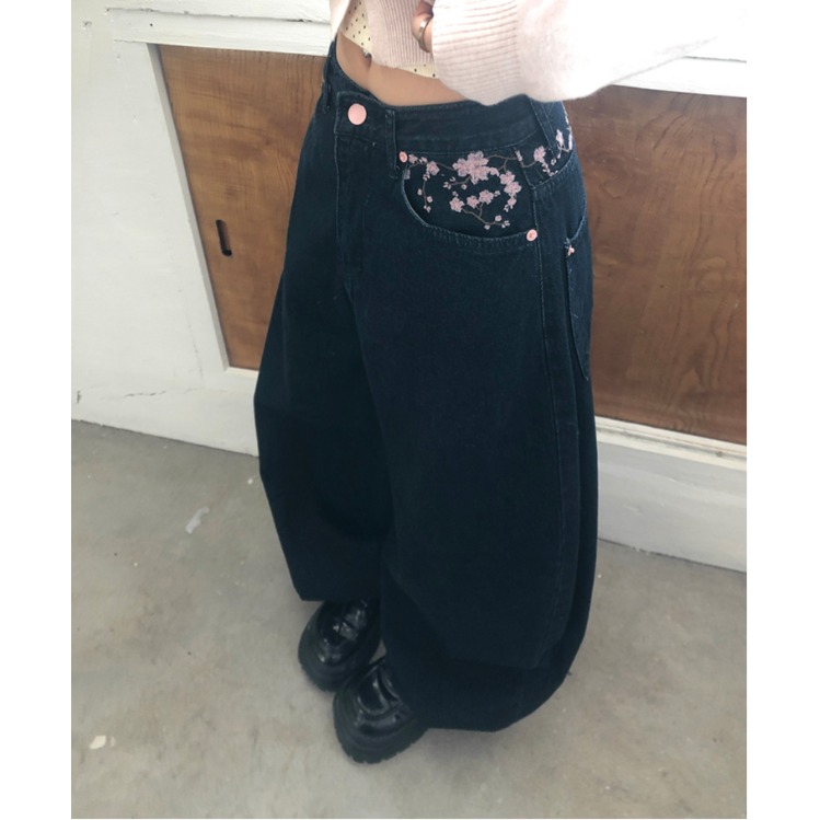 Frühjahr 2026 Hochgeschnittene – Embroidery Jeans Sakura Bewertung und Preis
